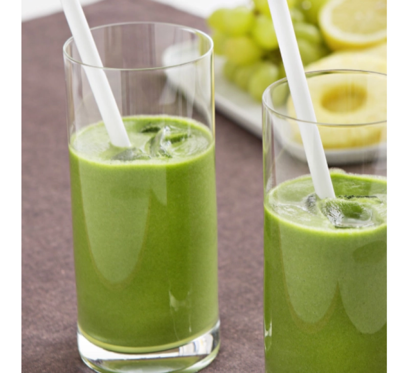 Smoothie verde - "Smoothies": batidos homogéneos de frutas y verduras, con o sin lácteos