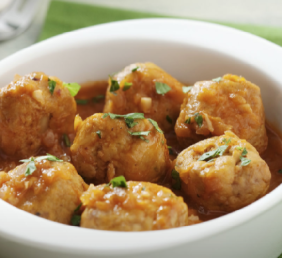 Albóndigas en salsa española con Thermomix® , más ligeras y rápidas