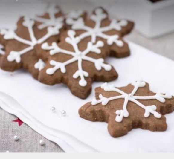 GALLETAS DE CACAO, CANELA Y ALMENDRA